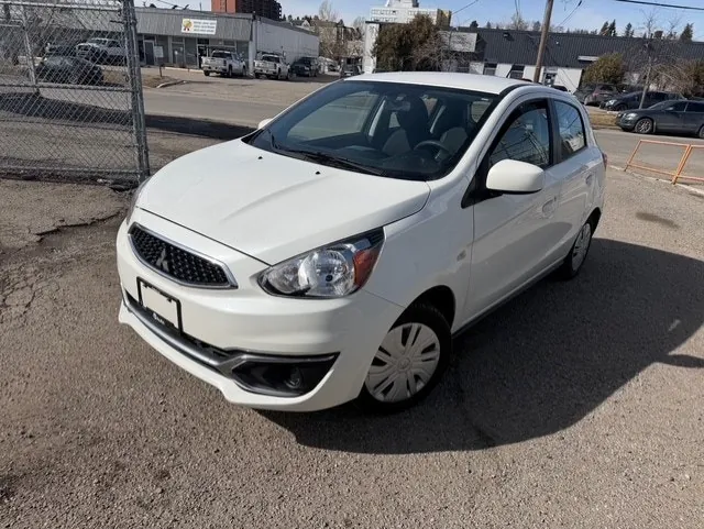 Mitsubishi Mirage 2017 photo 2