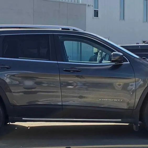 Jeep Cherokee 2016 photo 2