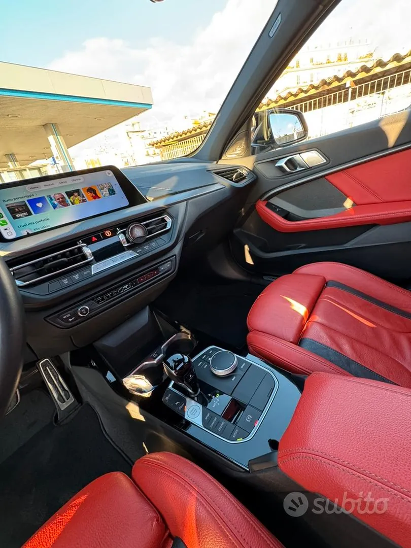 BMW M135I 2022 photo 4
