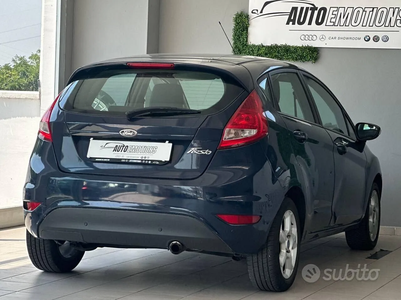 Ford Fiesta 2011 photo 4