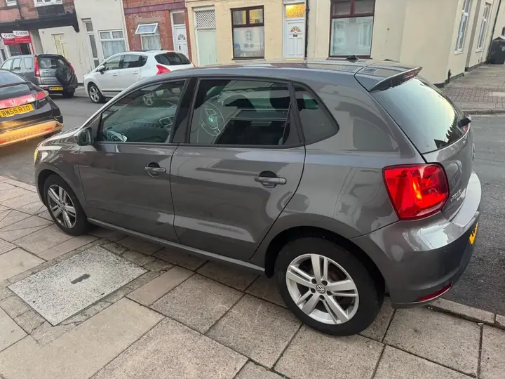 Volkswagen Polo 2017 photo 3