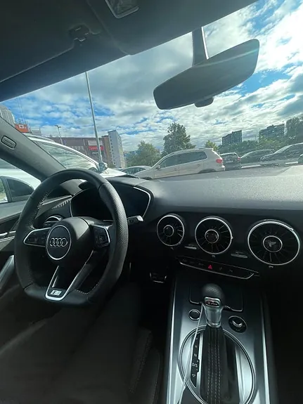 Audi Tt 2023 photo 2