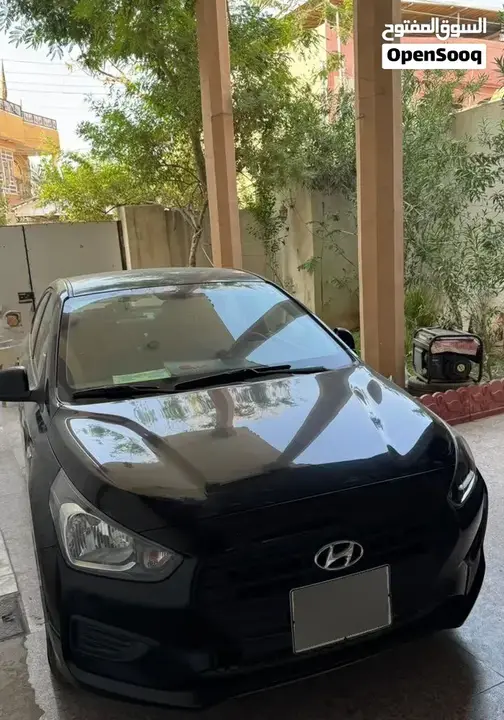 Hyundai Reina