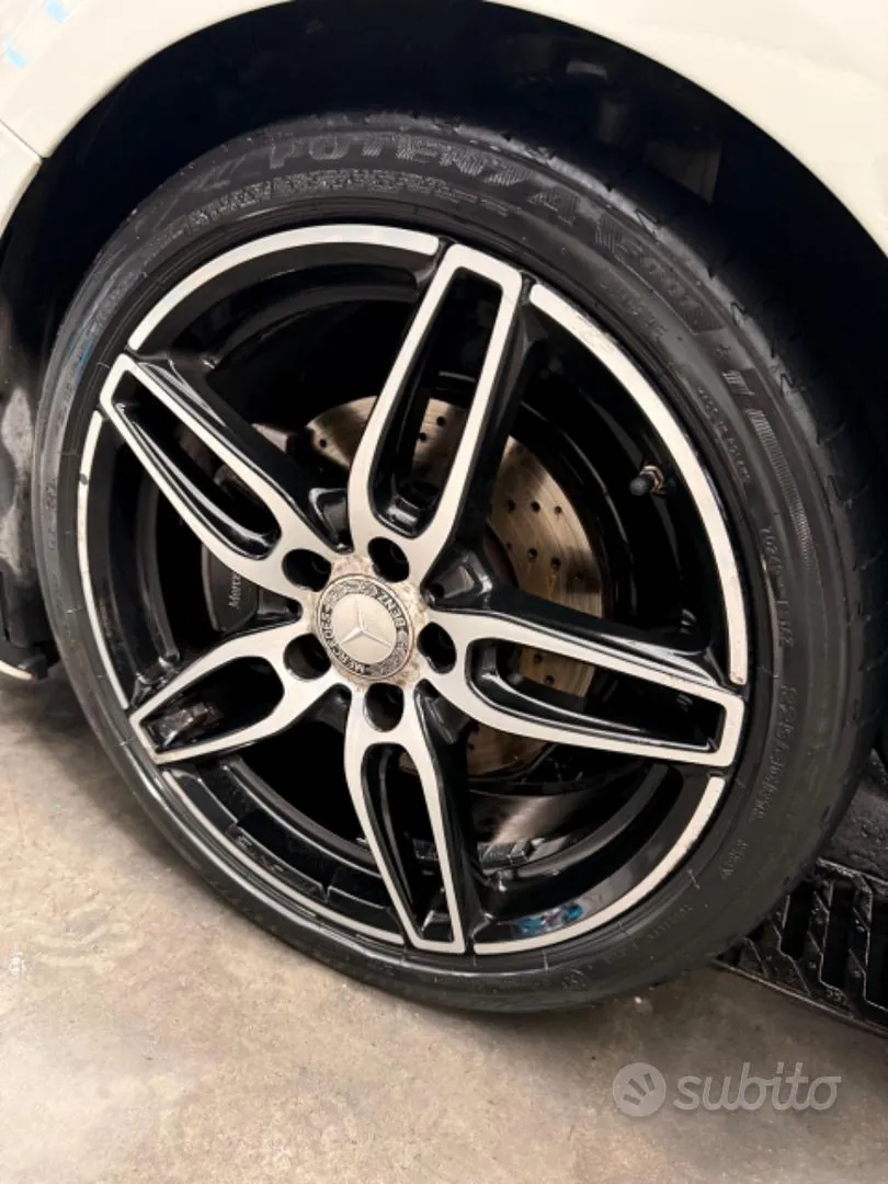 Mercedes-Benz A-Class 2015 photo 5