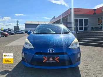 Toyota Aqua 2013 photo 3