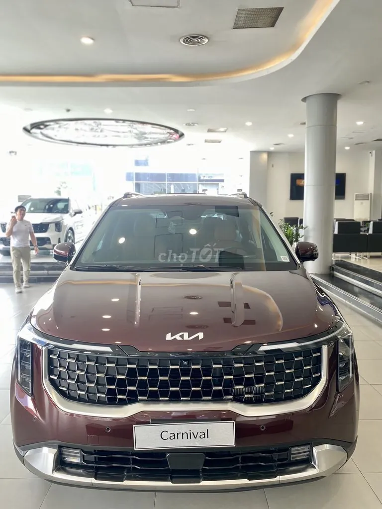 Kia Carnival