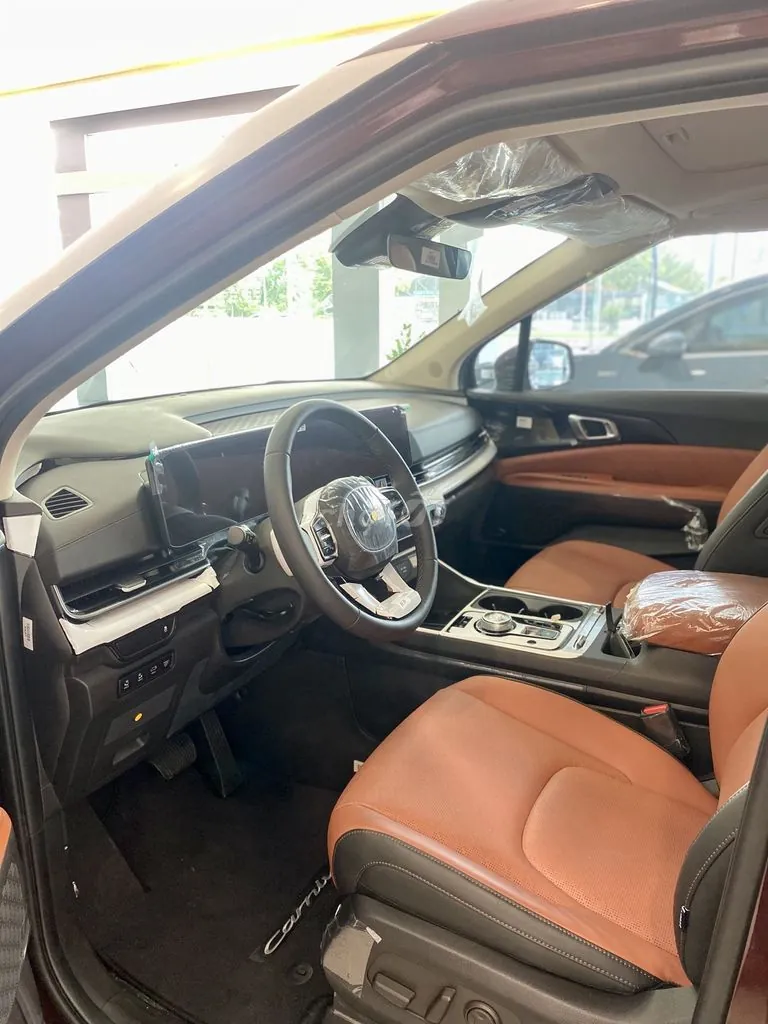 Kia Carnival 2025 photo 4