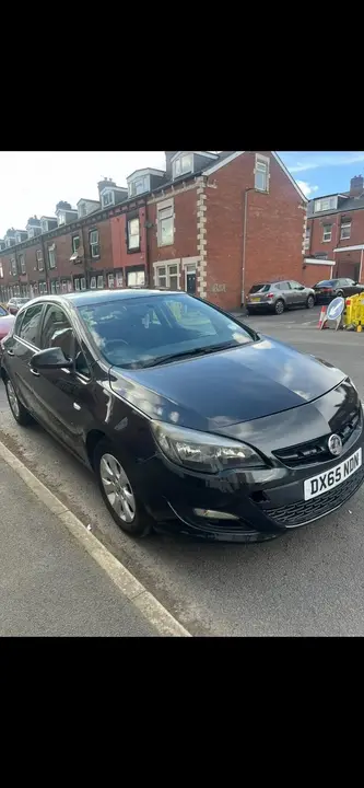 Vauxhall Astra 2015 photo 4