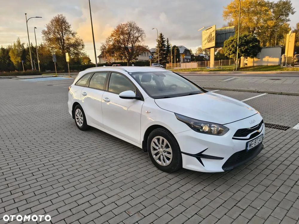 Kia Ceed 2023 photo 3
