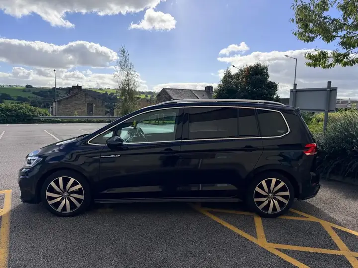 Volkswagen Touran 2016 photo 5