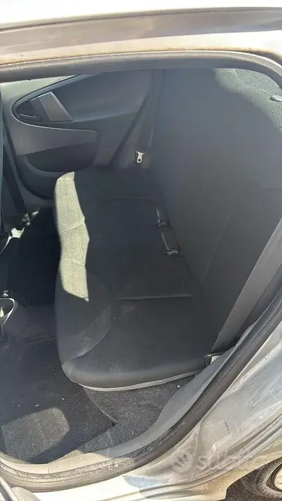 Toyota Aygo 2010 photo 4
