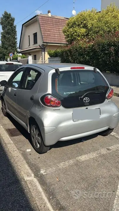 Toyota Aygo 2010 photo 2