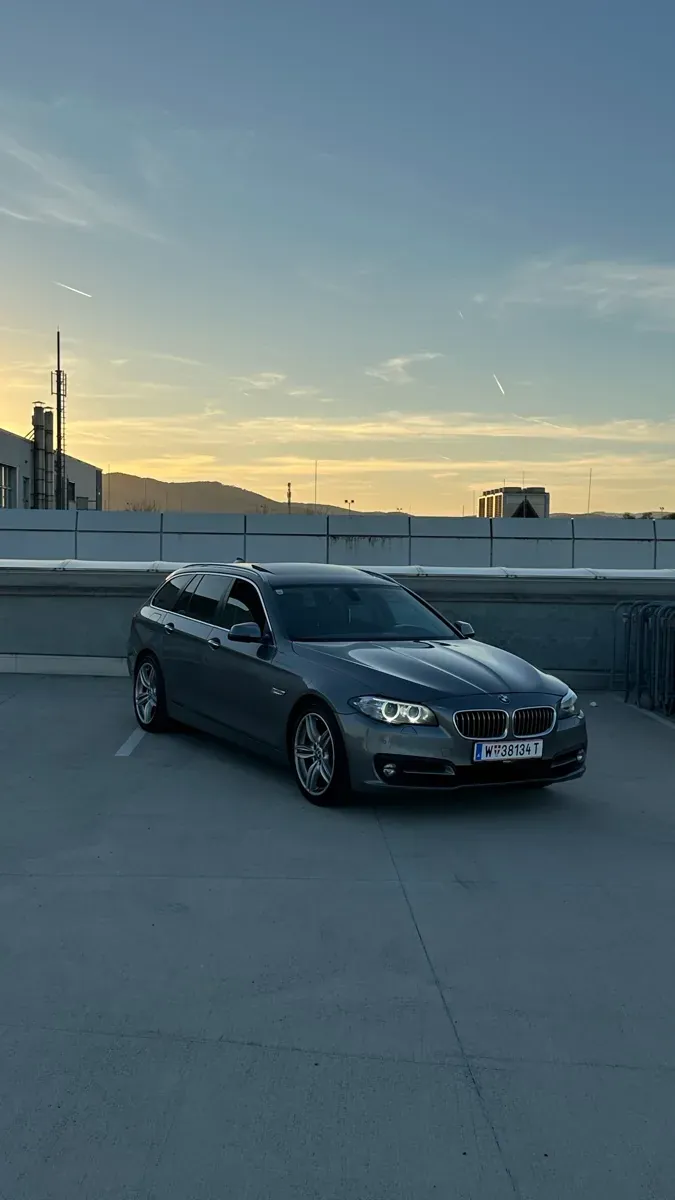 BMW 5 Series 2014 photo 2