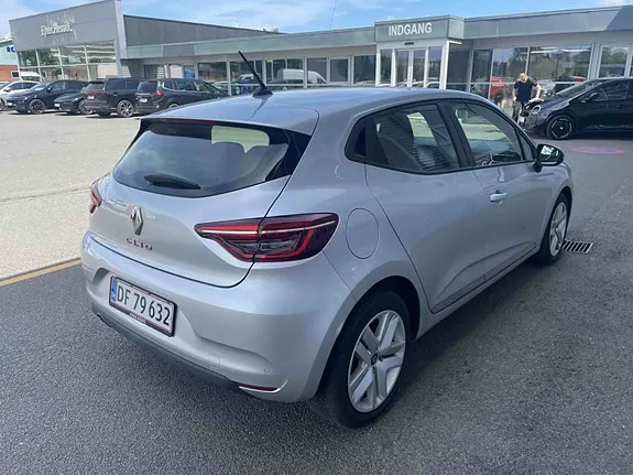 Renault Clio 2021 photo 2