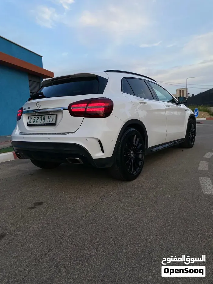 Mercedes-Benz Gla 200 2019 photo 4