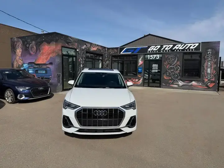 Audi Q3 2019 photo 4
