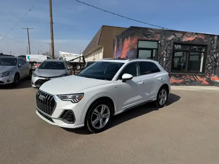 Audi Q3 2019 photo 5