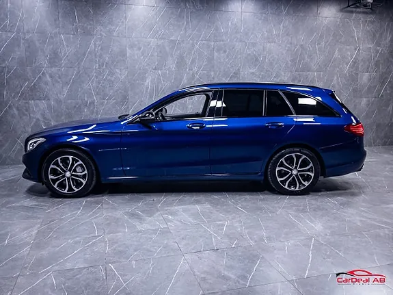 Mercedes-Benz C350 2016 photo 4