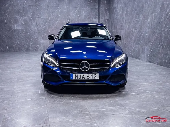 Mercedes-Benz C350 2016 photo 2