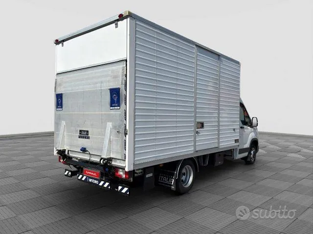 Maxus Deliver 9 2024 photo 4