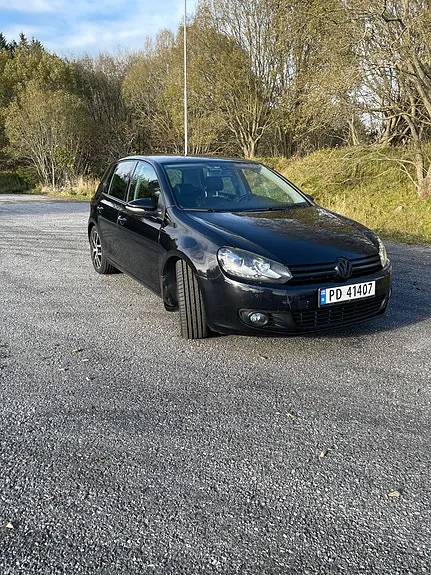 Volkswagen Golf Vi 2012 photo 2