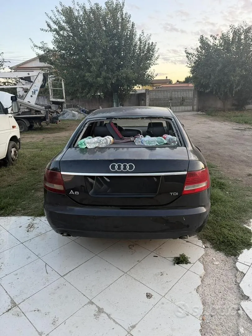 Audi A6 2004 photo 3