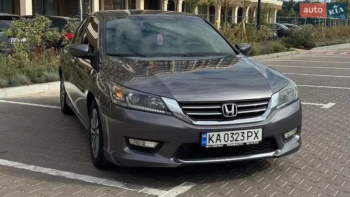 Honda Accord 2015 photo 2