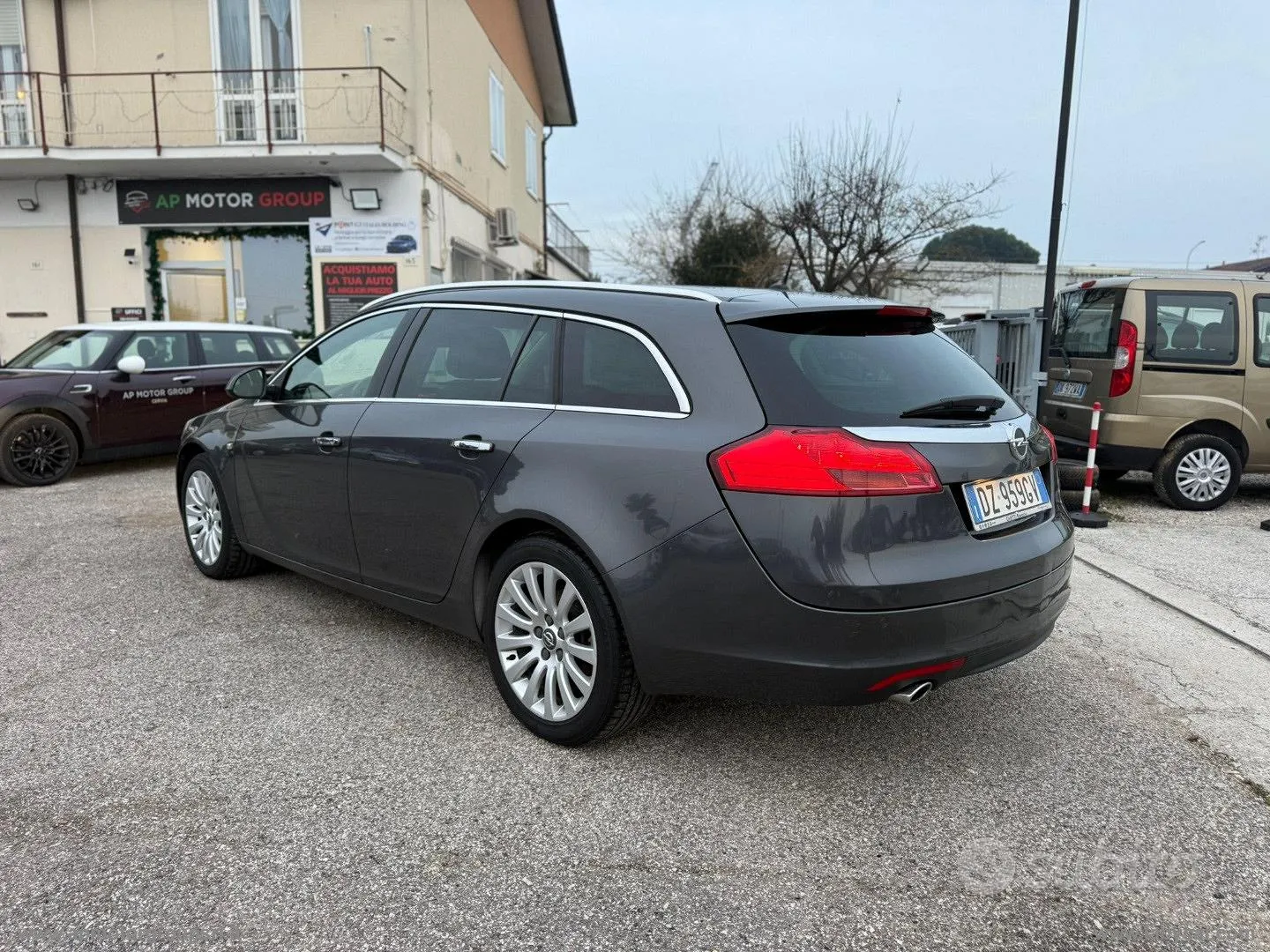 Opel Insignia 2010 photo 4