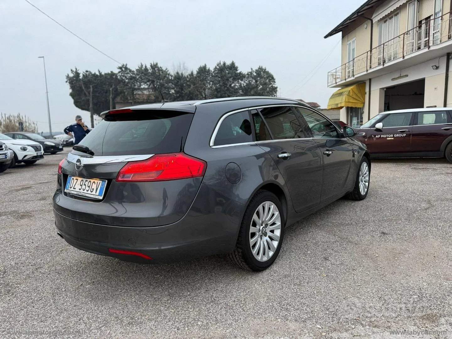 Opel Insignia 2010 photo 3