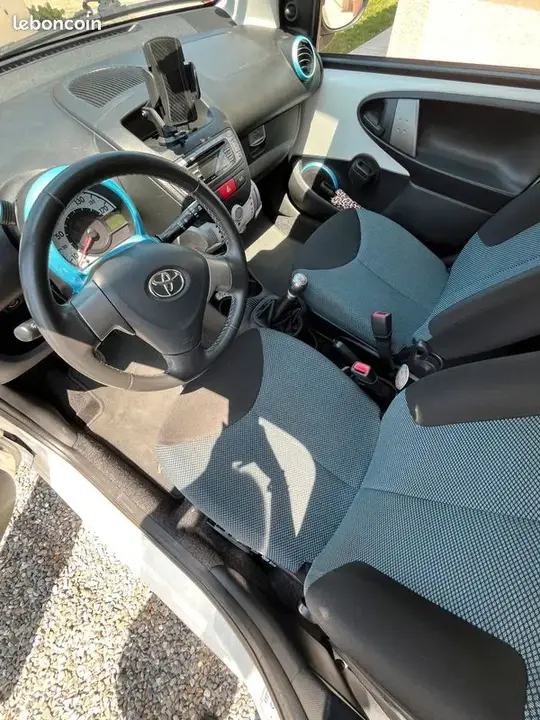 Toyota Aygo 2014 photo 3
