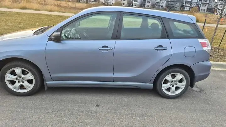 Toyota Matrix 2006 photo 2