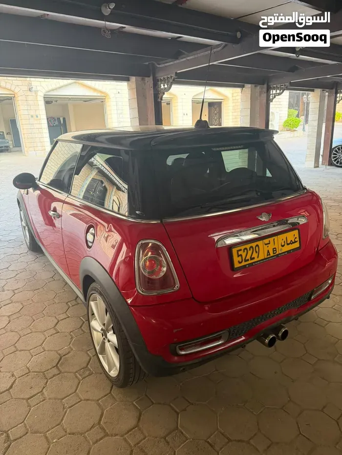 Mini Cooper S 2011 photo 3