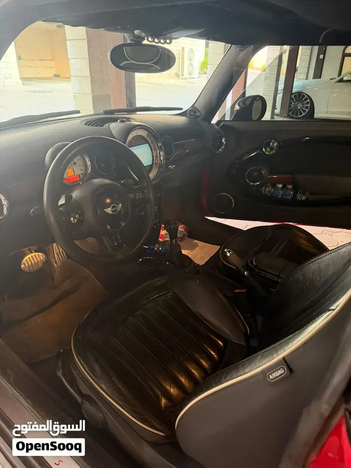 Mini Cooper S 2011 photo 4
