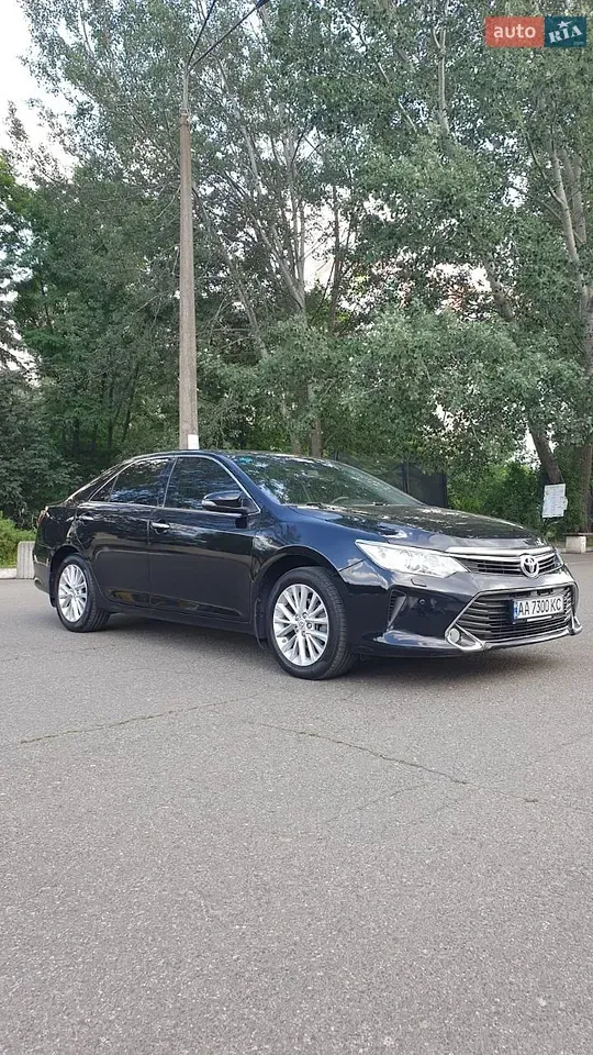Toyota Camry 2015 photo 2