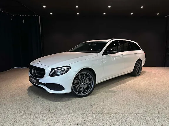 Mercedes-Benz E400