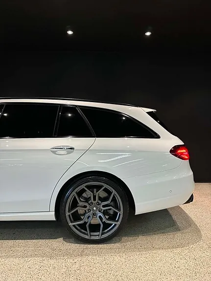 Mercedes-Benz E400 2018 photo 4