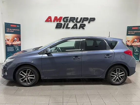 Toyota Auris 2015 photo 4