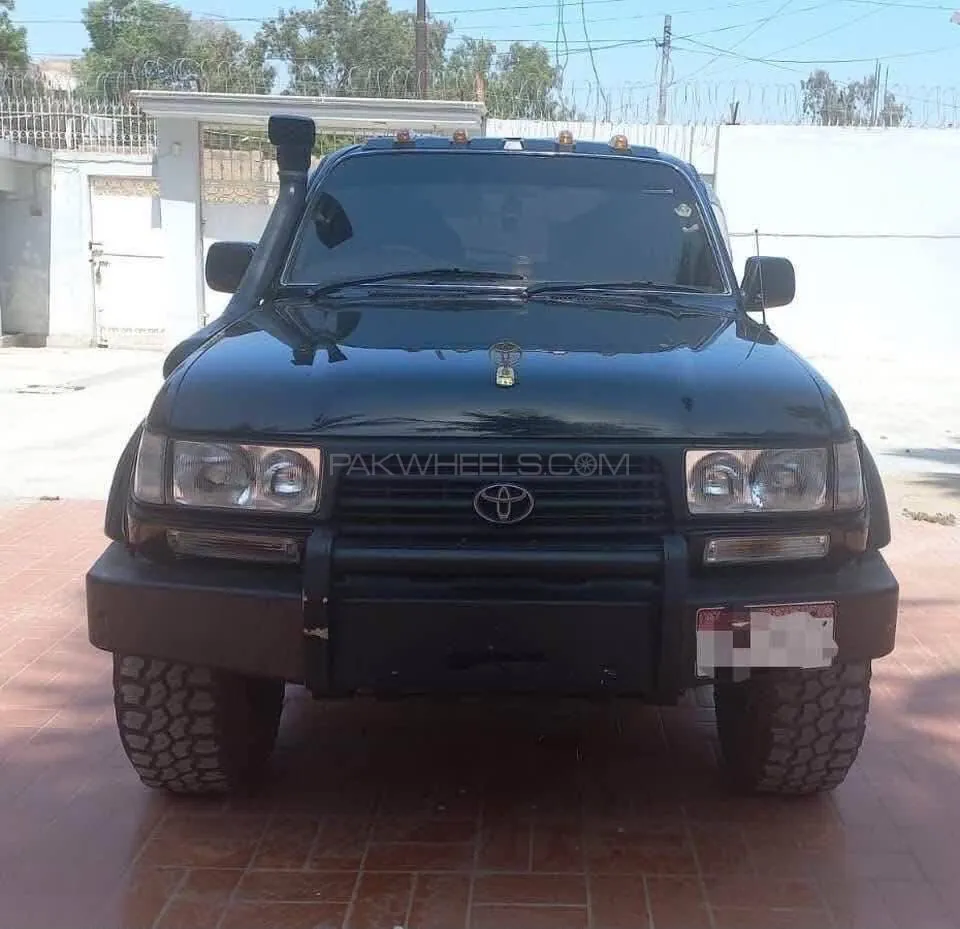 Toyota Land Cruiser