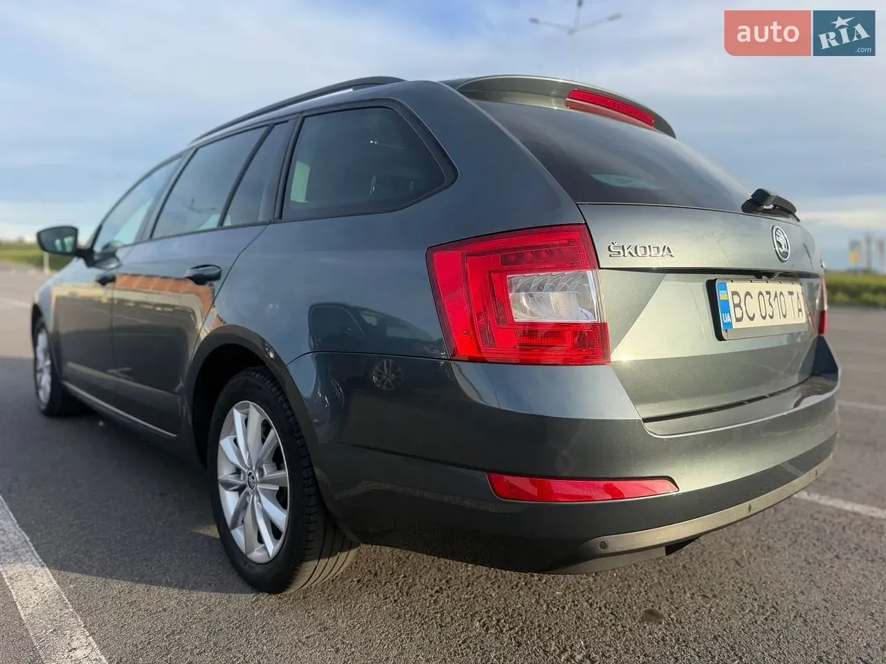 Skoda Octavia 2016 photo 2