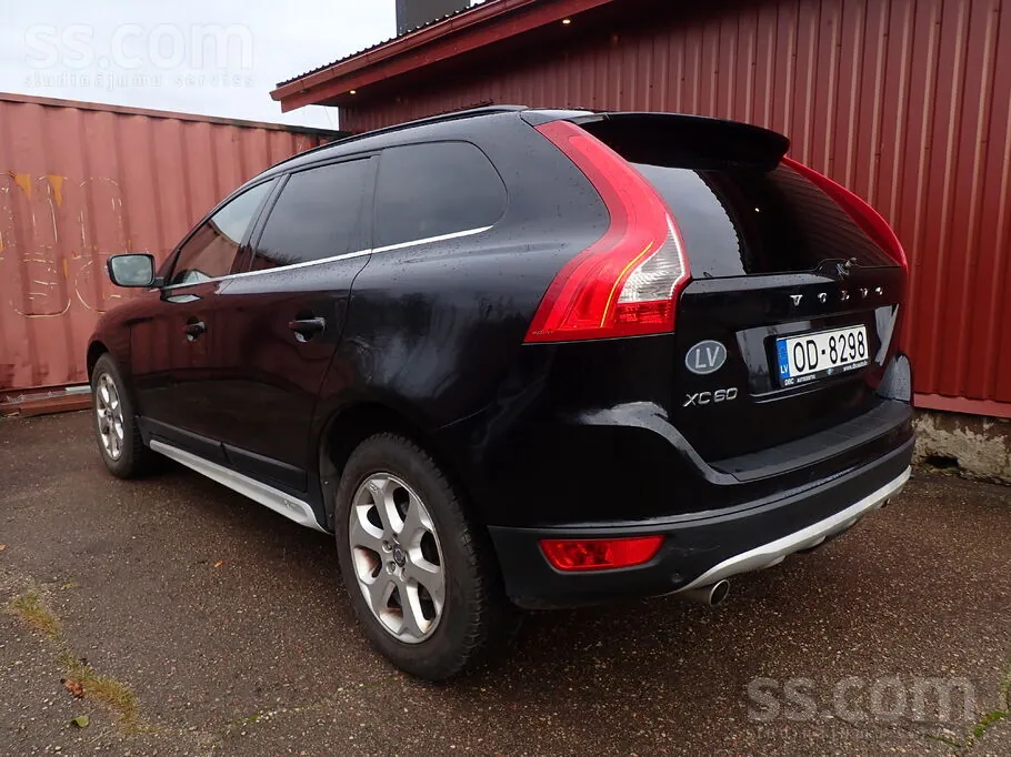 Volvo Xc60 2011 photo 2