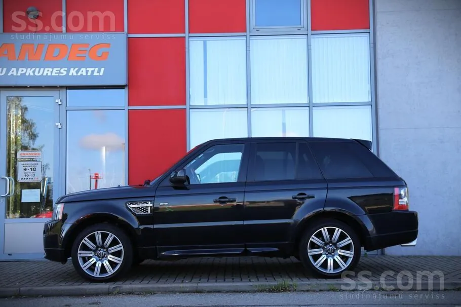 Land Rover Range Rover Sport 2011 photo 2