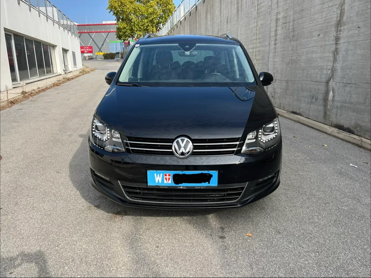 Volkswagen Sharan 2016 photo 2