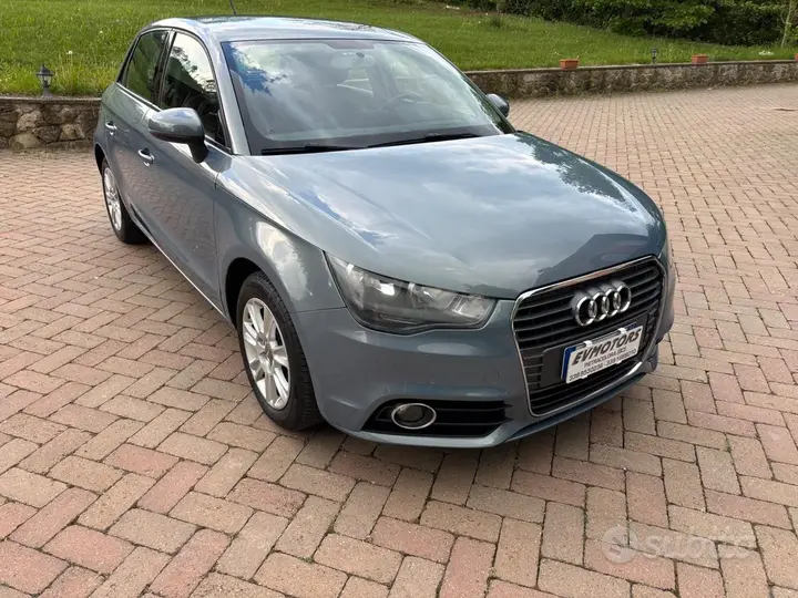 Audi A1 2012 photo 2
