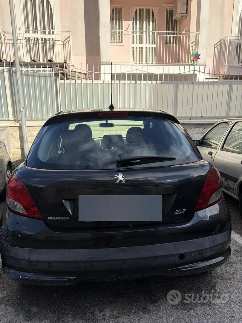 Peugeot 207