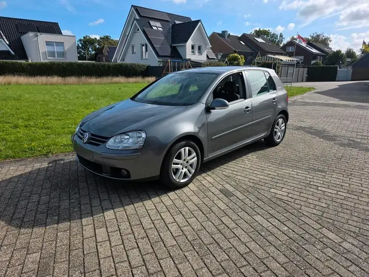 Volkswagen Golf 5