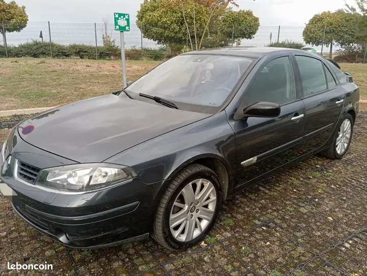 Renault Laguna