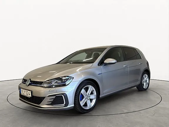 Volkswagen Golf I