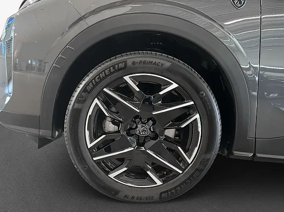 Peugeot 5008 2025 photo 5