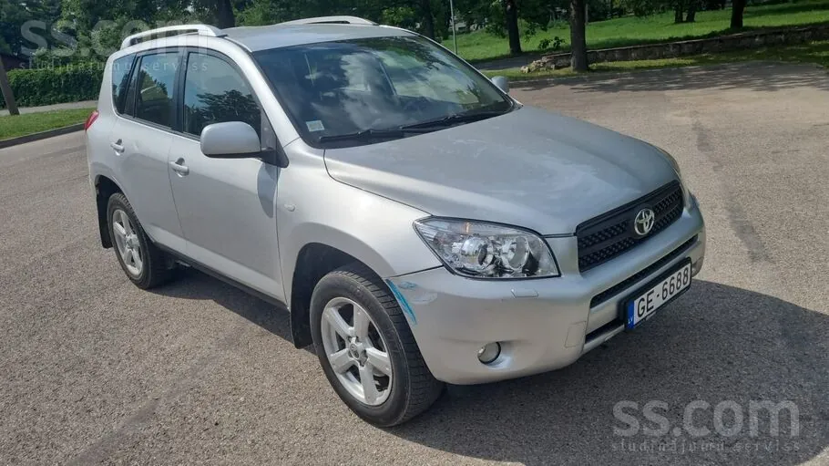 Toyota Rav4 2003 photo 5