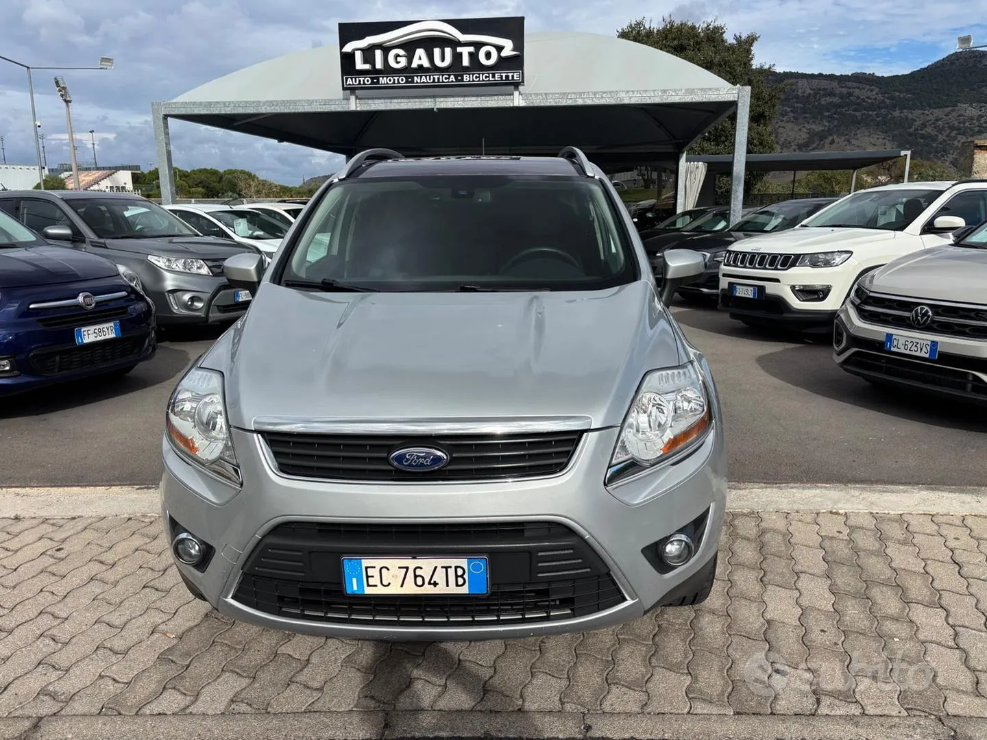 Ford Kuga 2011 photo 3